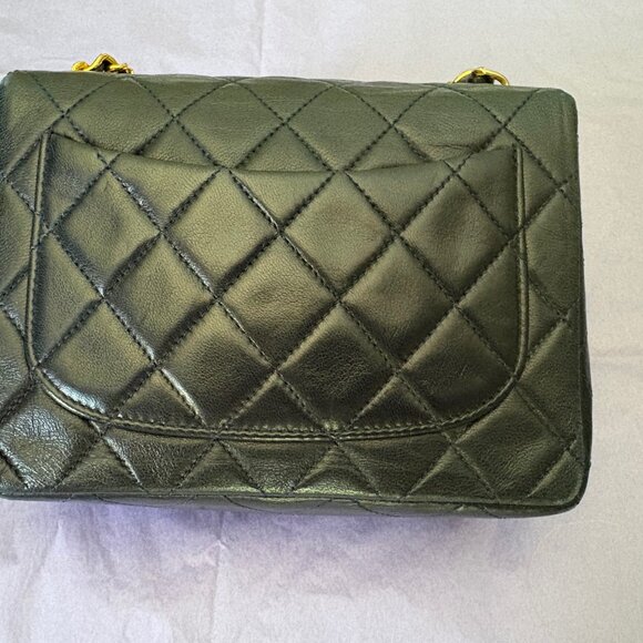 CHANELVINTAGE NAVY QUILTED LAMBSKIN MINI FLAPBAG - Picture 10 of 10